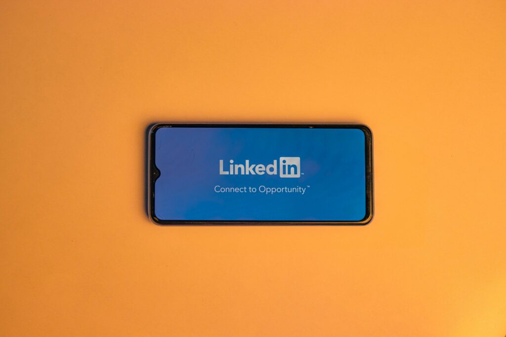 Smartphone with Linkedin App